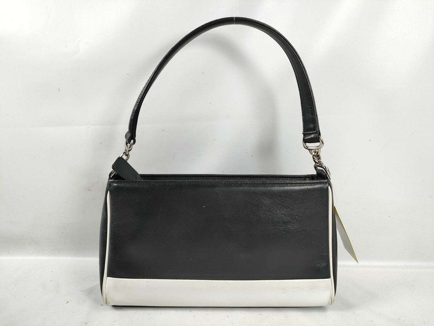 agnes b. one-shoulder leather shoulder bag