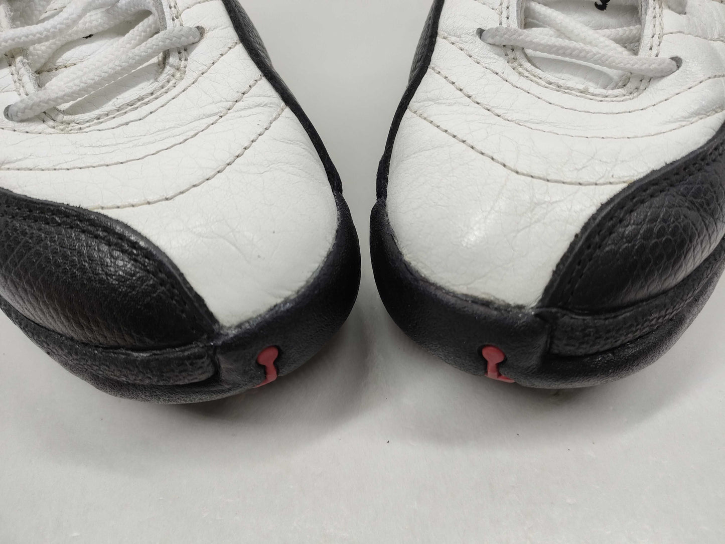 NIKE 130690-101 Air Jordan 12 OG Taxi Sneakers