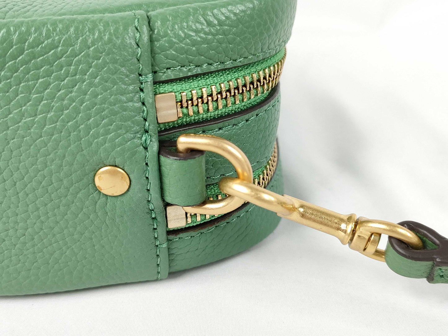 Tory Burch Leather Logo Shoulder Bag Green