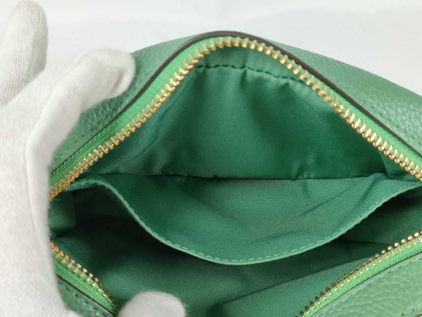 Tory Burch Leather Logo Shoulder Bag Green