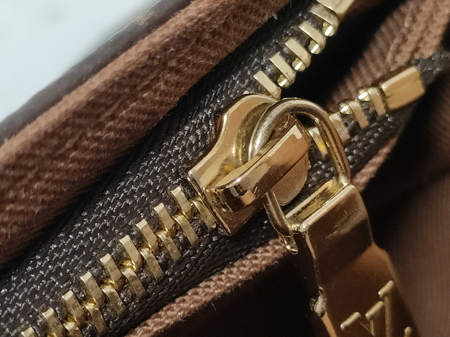 LOUIS VUITTON Monogram Ivy Wallet Chain M81911 RFID Enabled Shoulder Bag