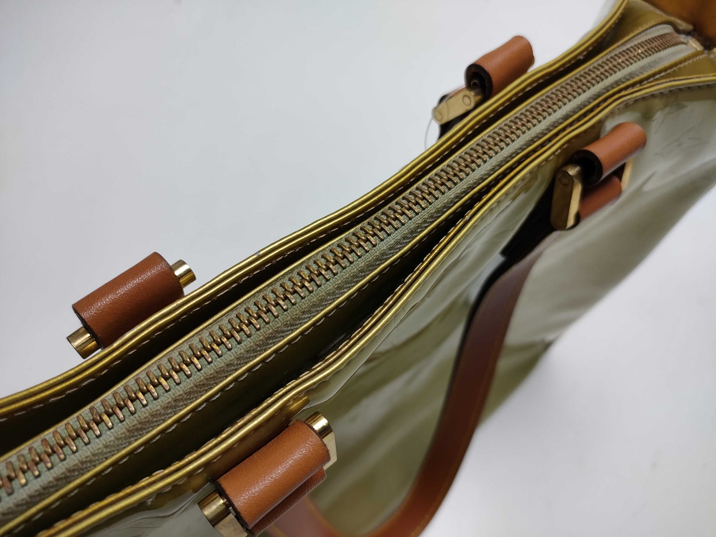 LOUIS VUITTON Vernis Vernis Tote Bag