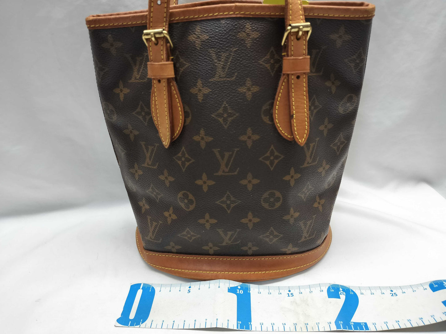 LOUIS VUITTON M42238 Monogram Bucket PM Shoulder Bag