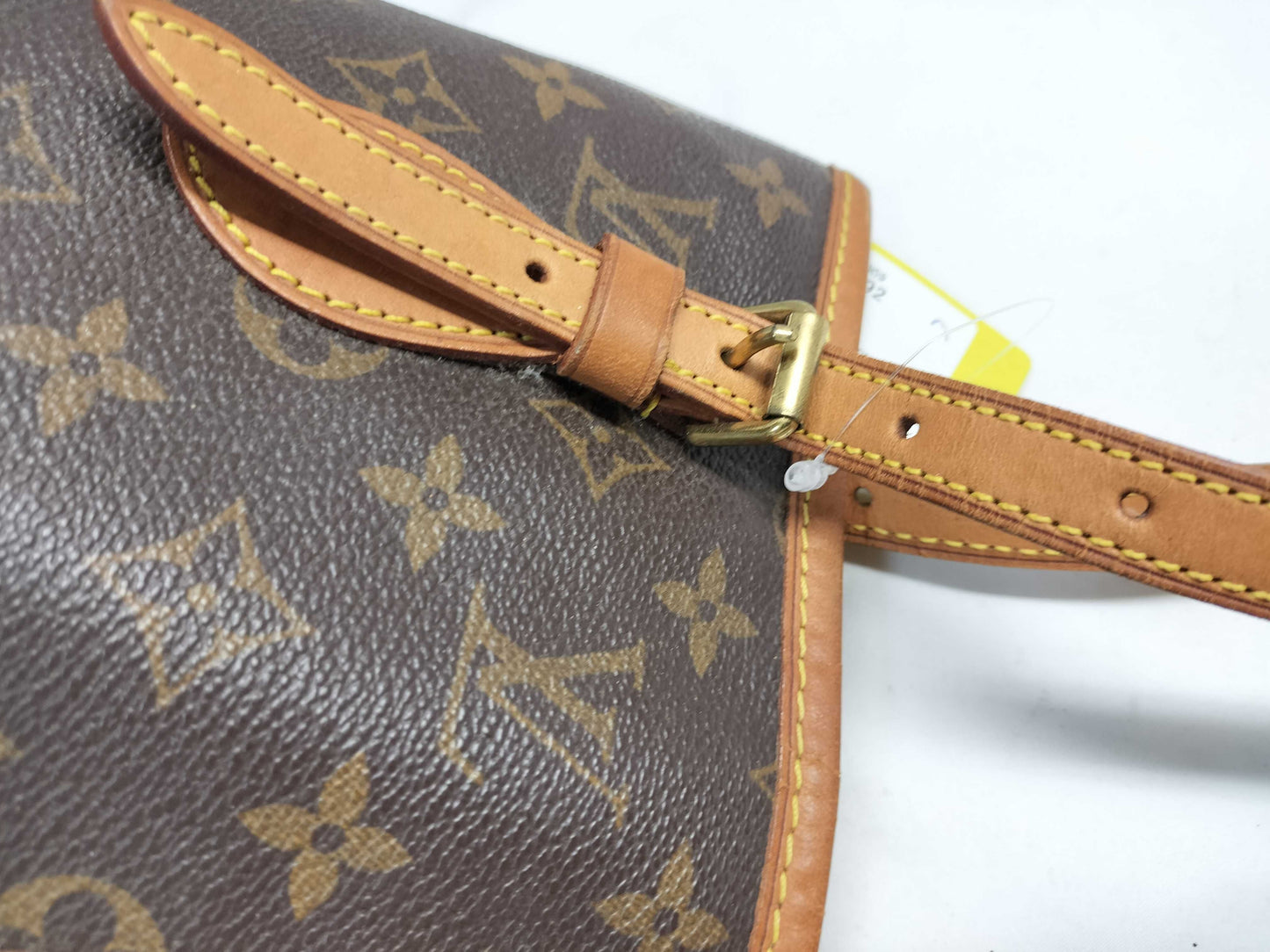 LOUIS VUITTON M42238 Monogram Bucket PM Shoulder Bag