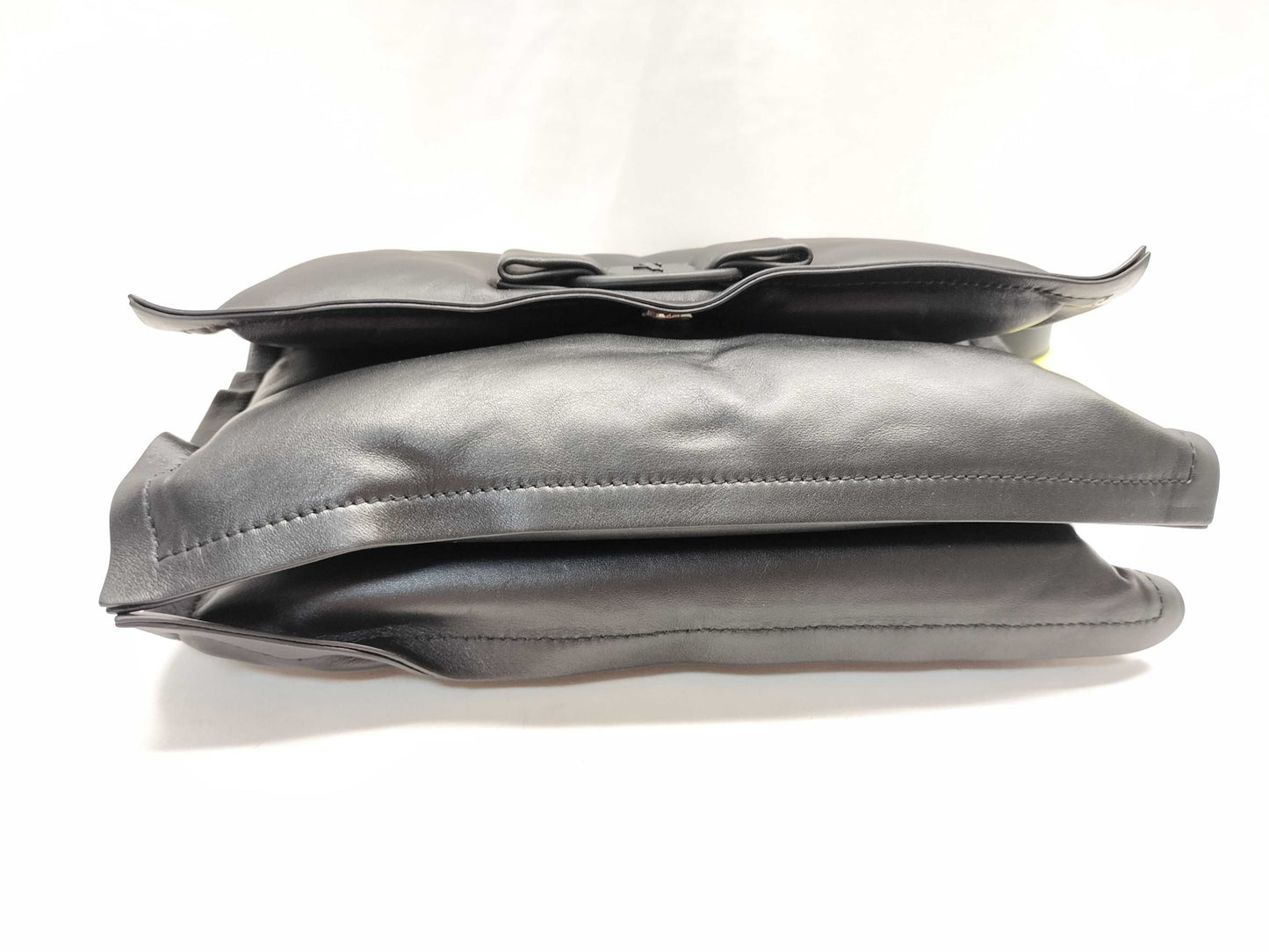 Salvatore Ferragamo VIVA Shoulder Bag Shoulder Bag
