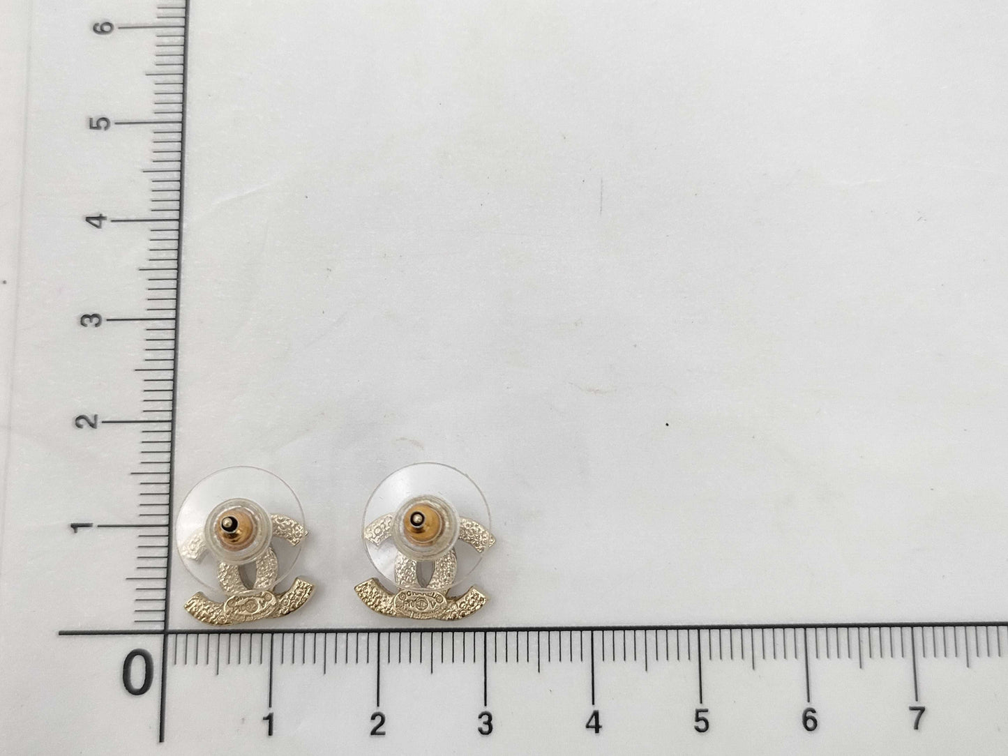 CHANEL F18V Coco Mark Earrings