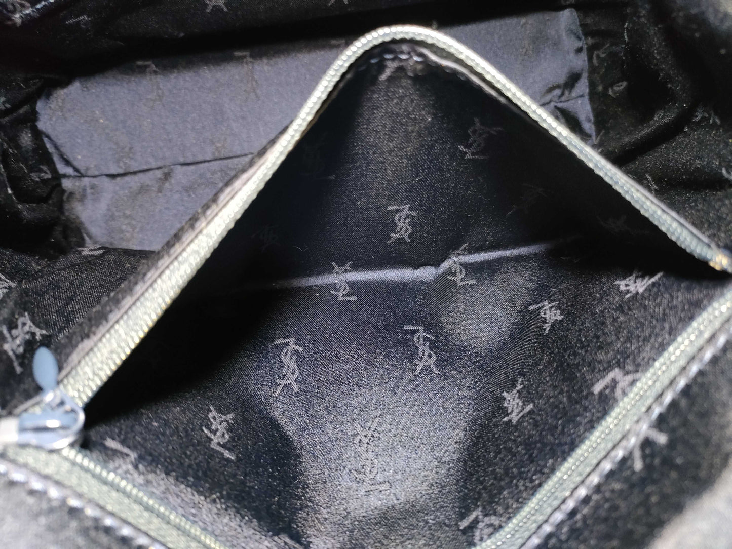 Yves Saint Laurent Leather/Top Handle Handbag