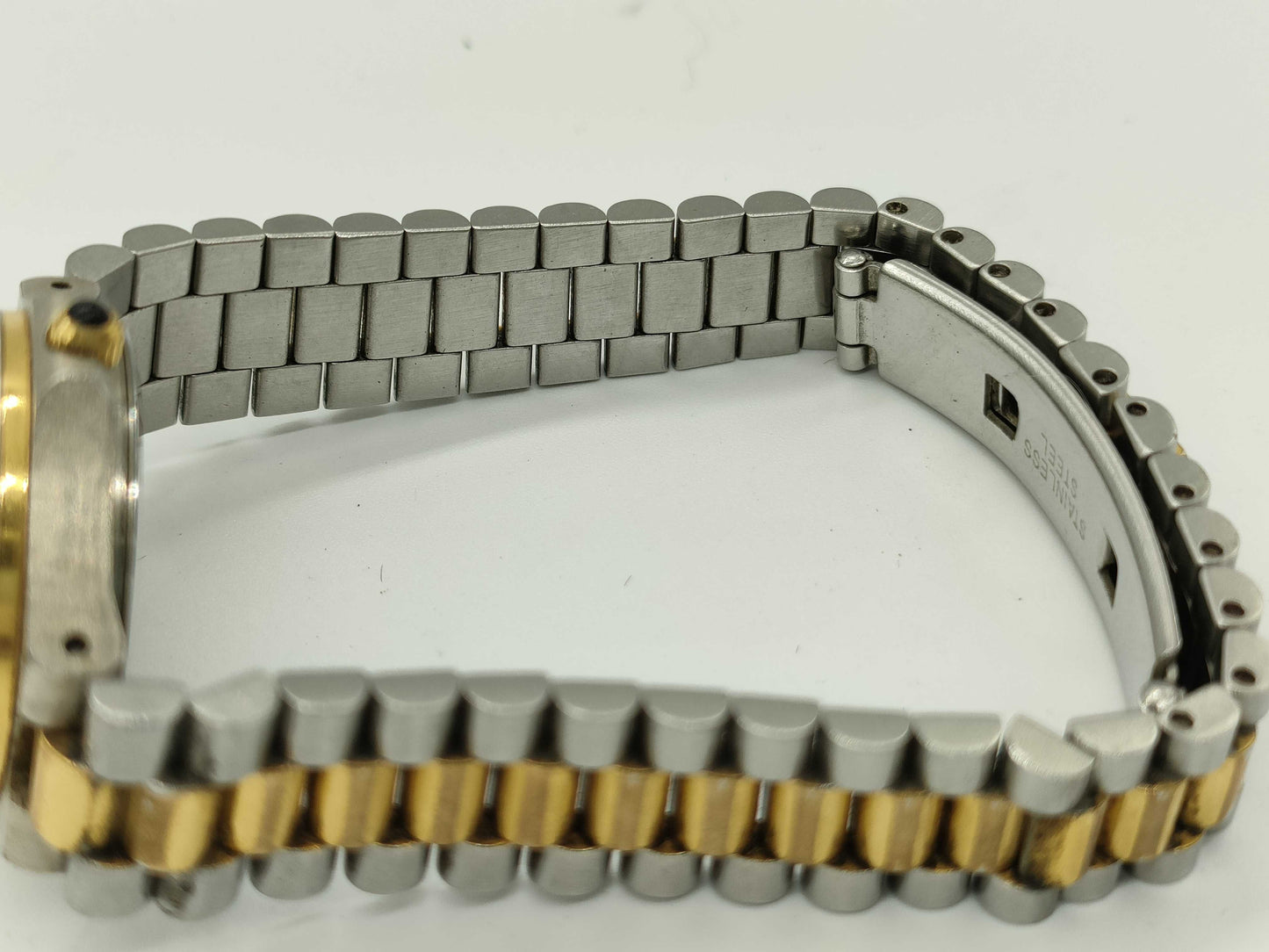 BULOVA 4P Women's Watch