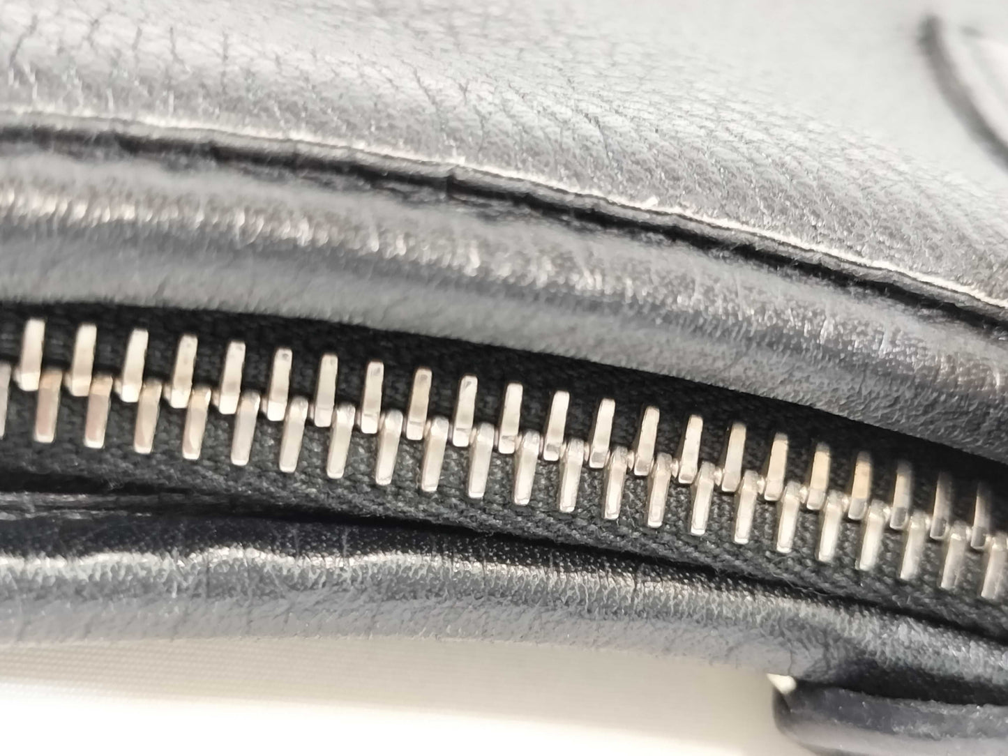 HERMES Trim 31 □B Taurillon Silver Hardware Tote Bag