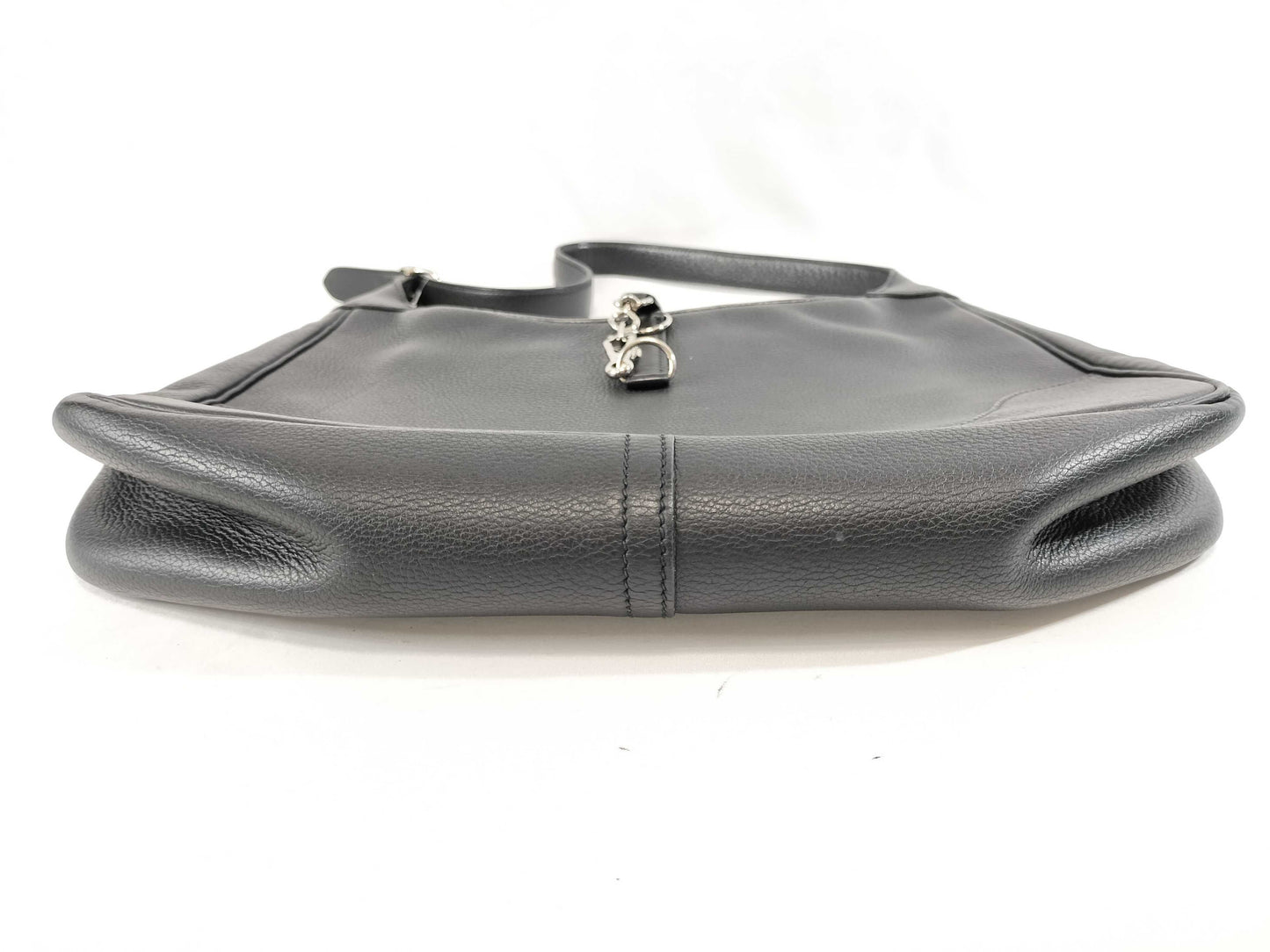 HERMES Trim 31 □B Taurillon Silver Hardware Tote Bag