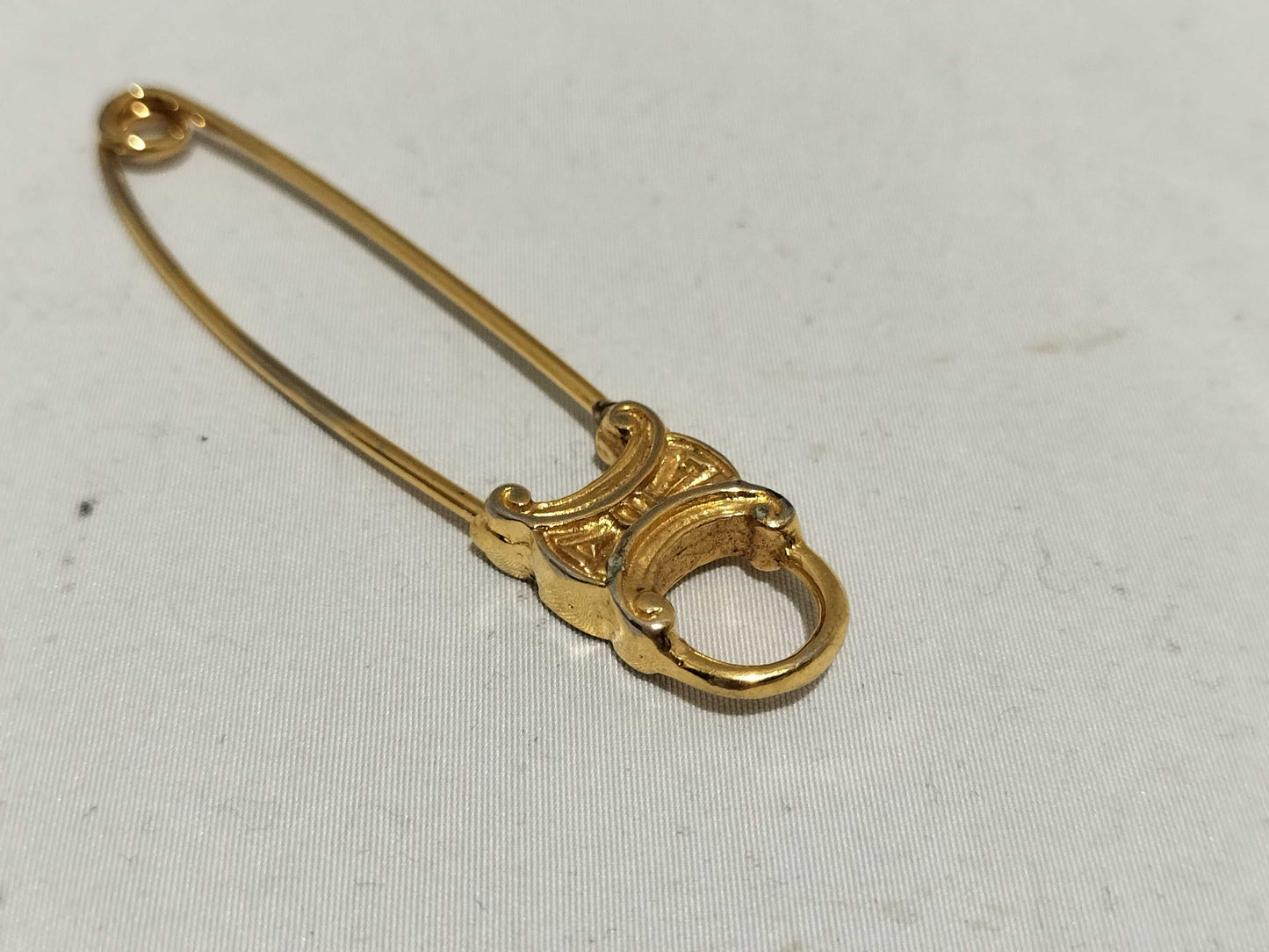 CELINE Triomphe pin brooch