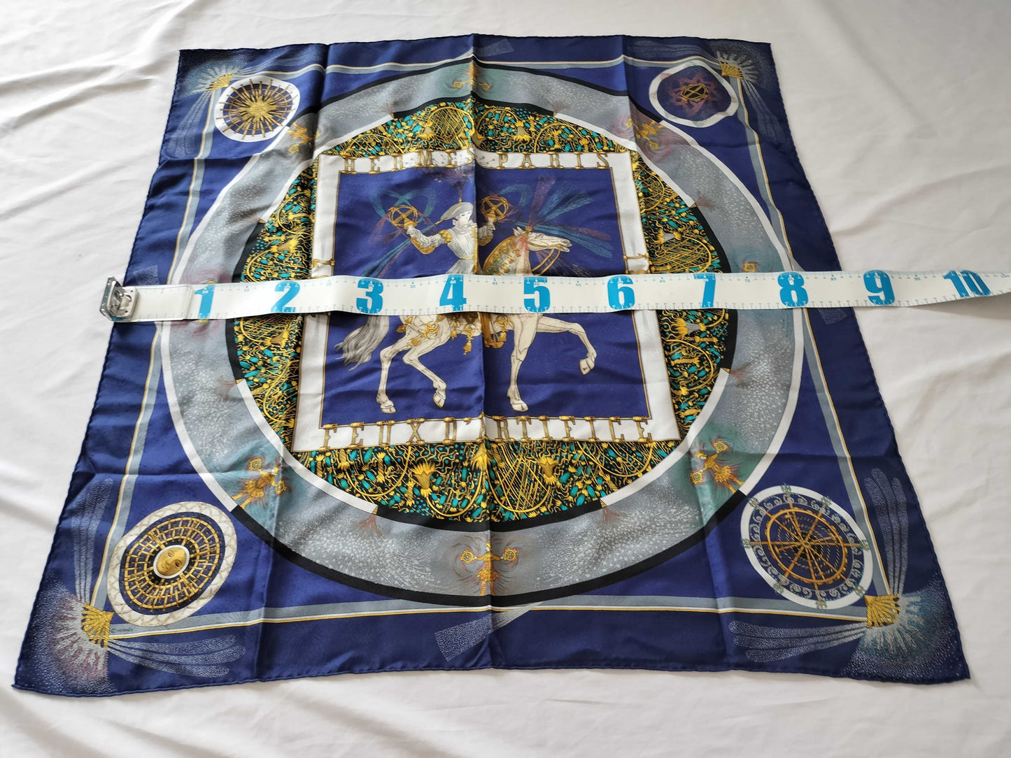 HERMES Carre Carre 90 Skilled Fire Scarf