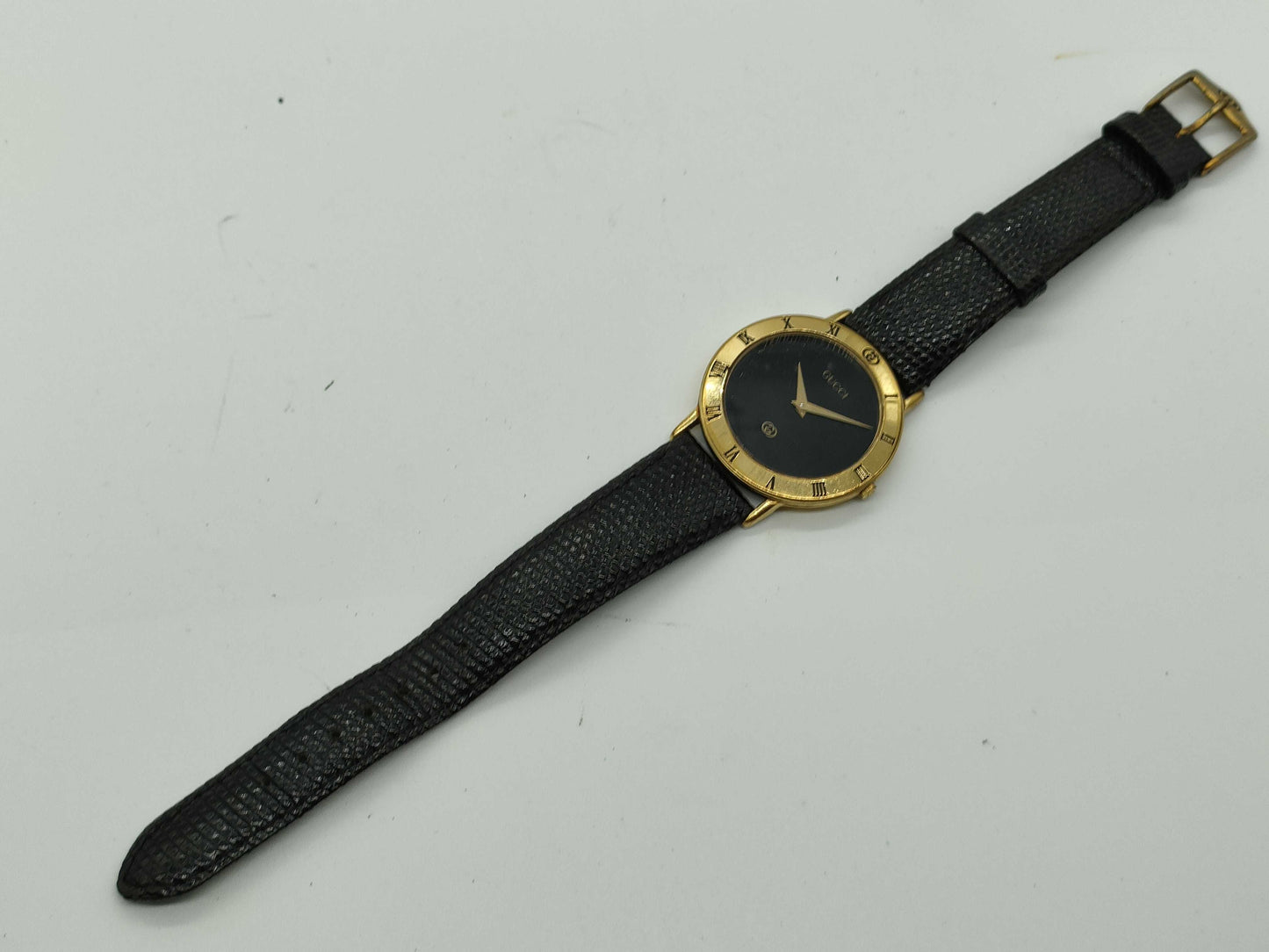 GUCCI 3100J Boys' Watch with Aftermarket Strap, Unused