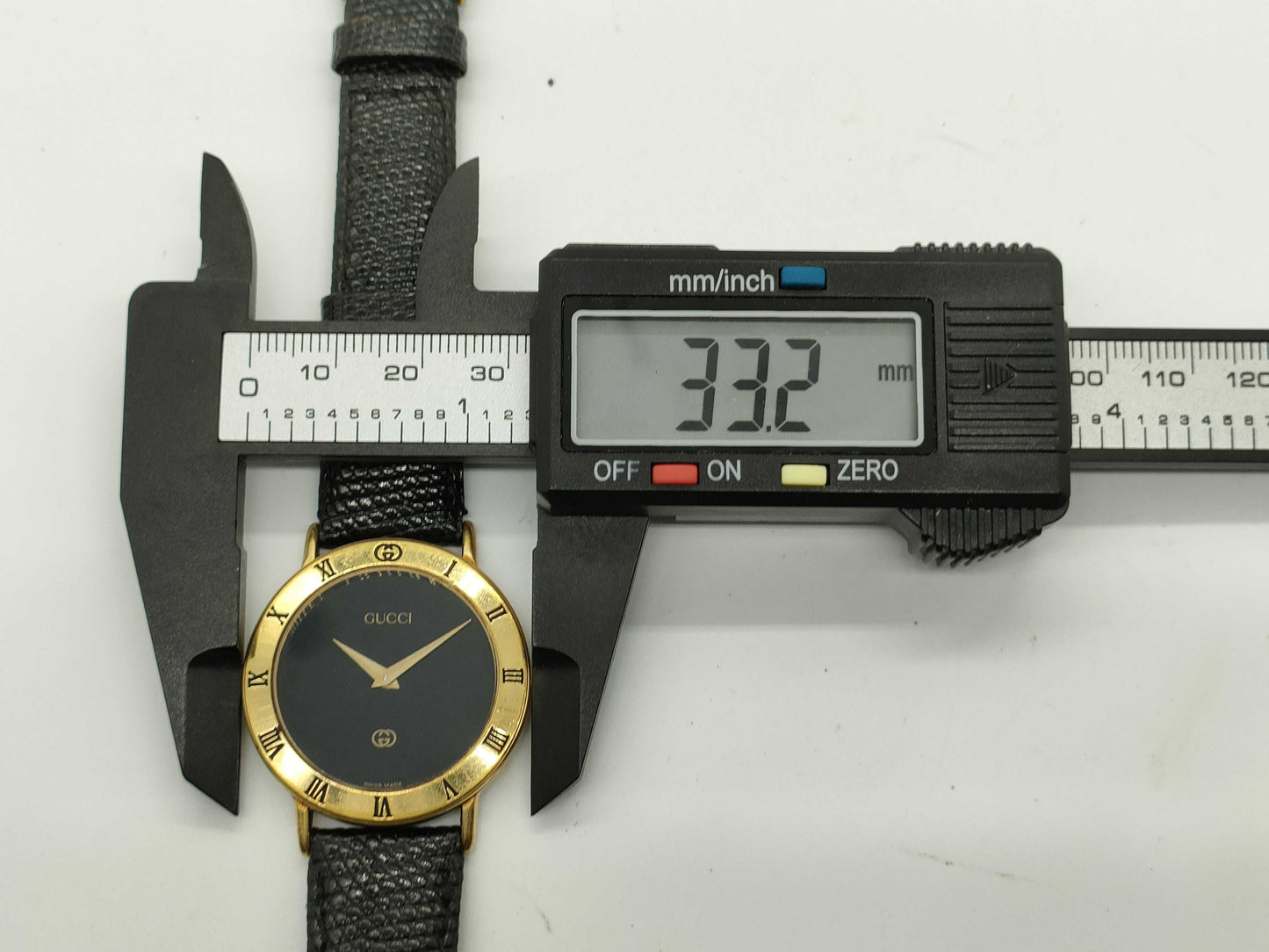 GUCCI 3100J Boys' Watch with Aftermarket Strap, Unused
