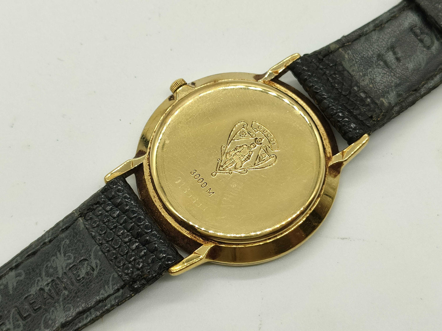 GUCCI 3100J Boys' Watch with Aftermarket Strap, Unused