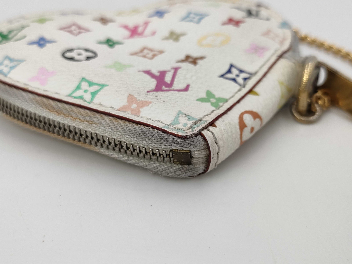 LOUIS VUITTON Heart Coin Case White Coin Case