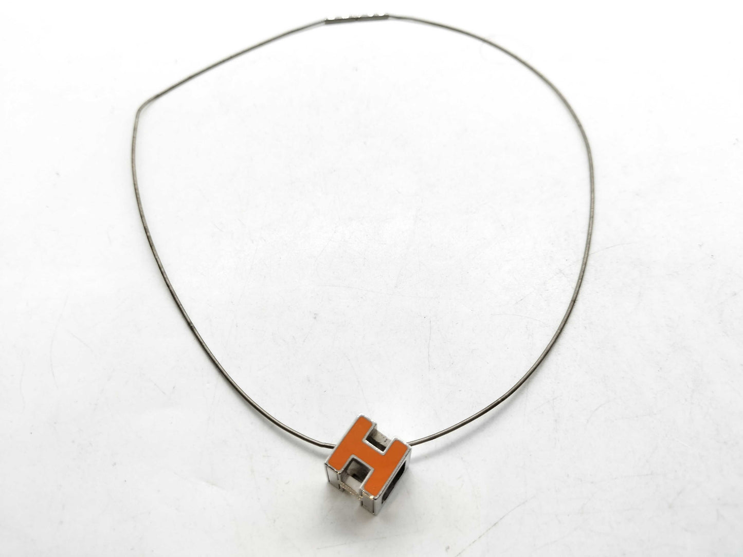 HERMES Necklace, Cage d'Ash H Cube Necklace