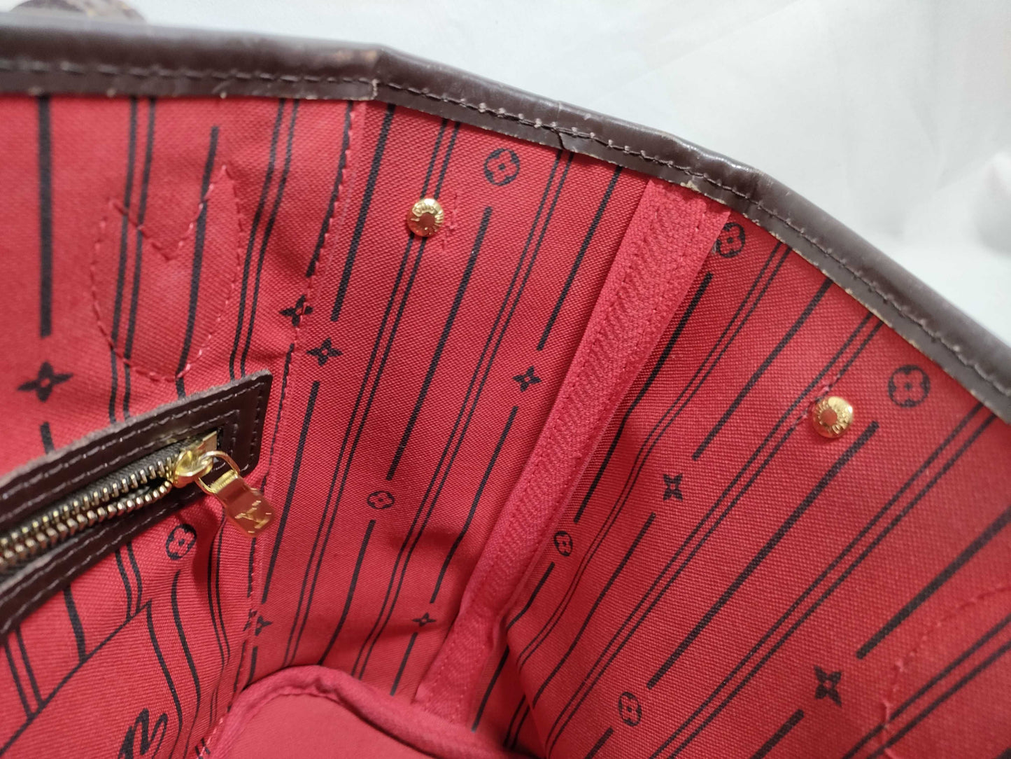 LOUIS VUITTON N51109 Damier Neverfull PM Handbag