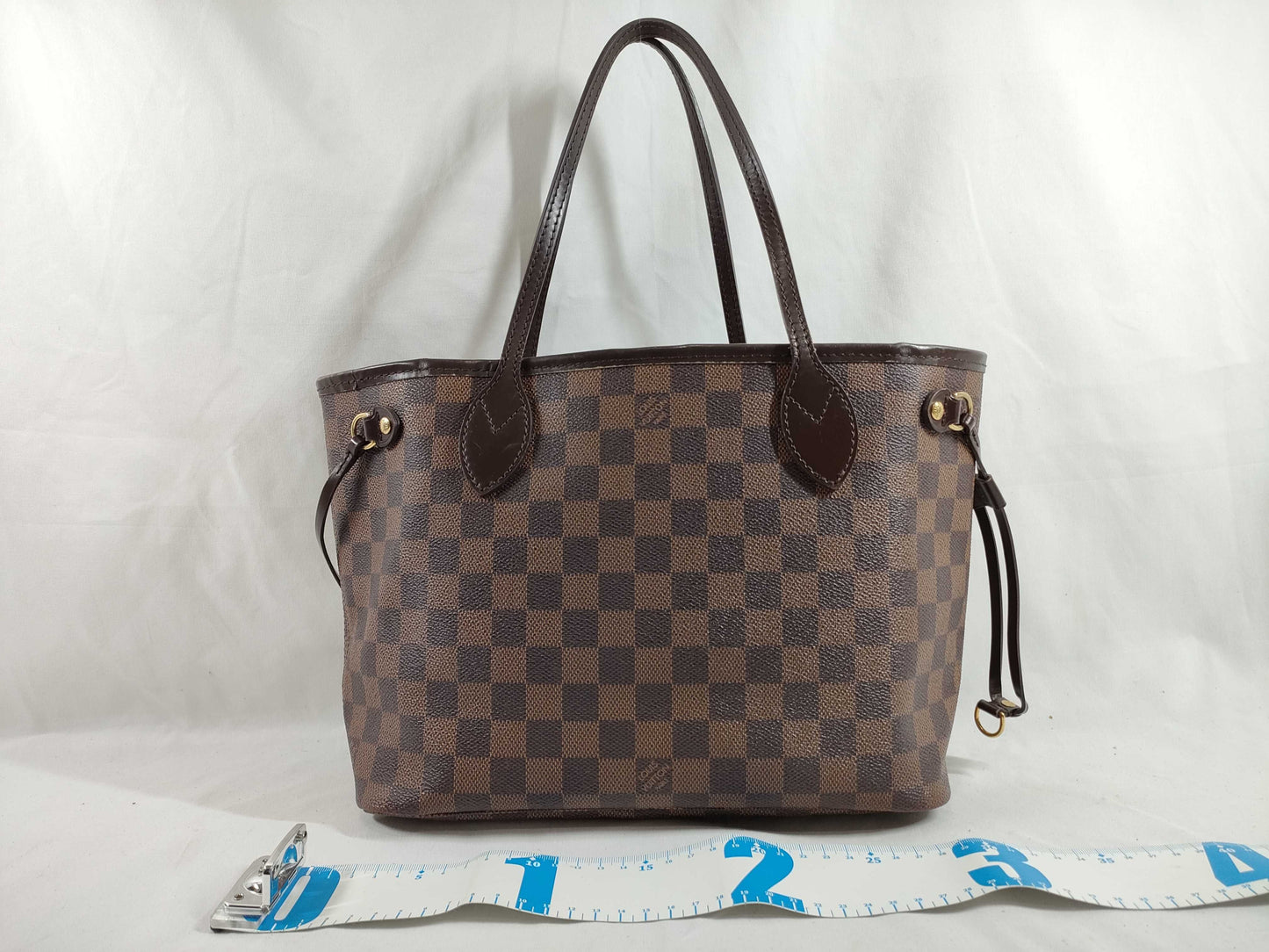 LOUIS VUITTON N51109 Damier Neverfull PM Handbag