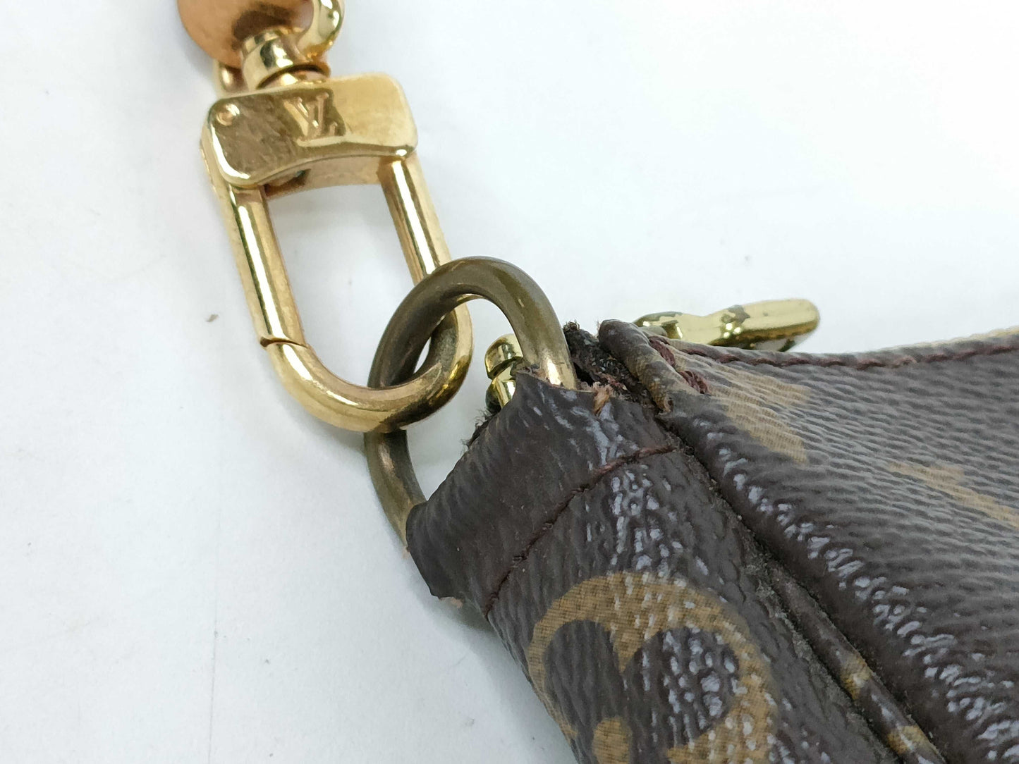 LOUIS VUITTON M51980 Monogram Accessoires Pouch
