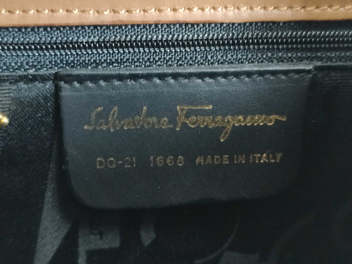 Salvatore Ferragamo 2-Way Bag DQ21-1 Handbag
