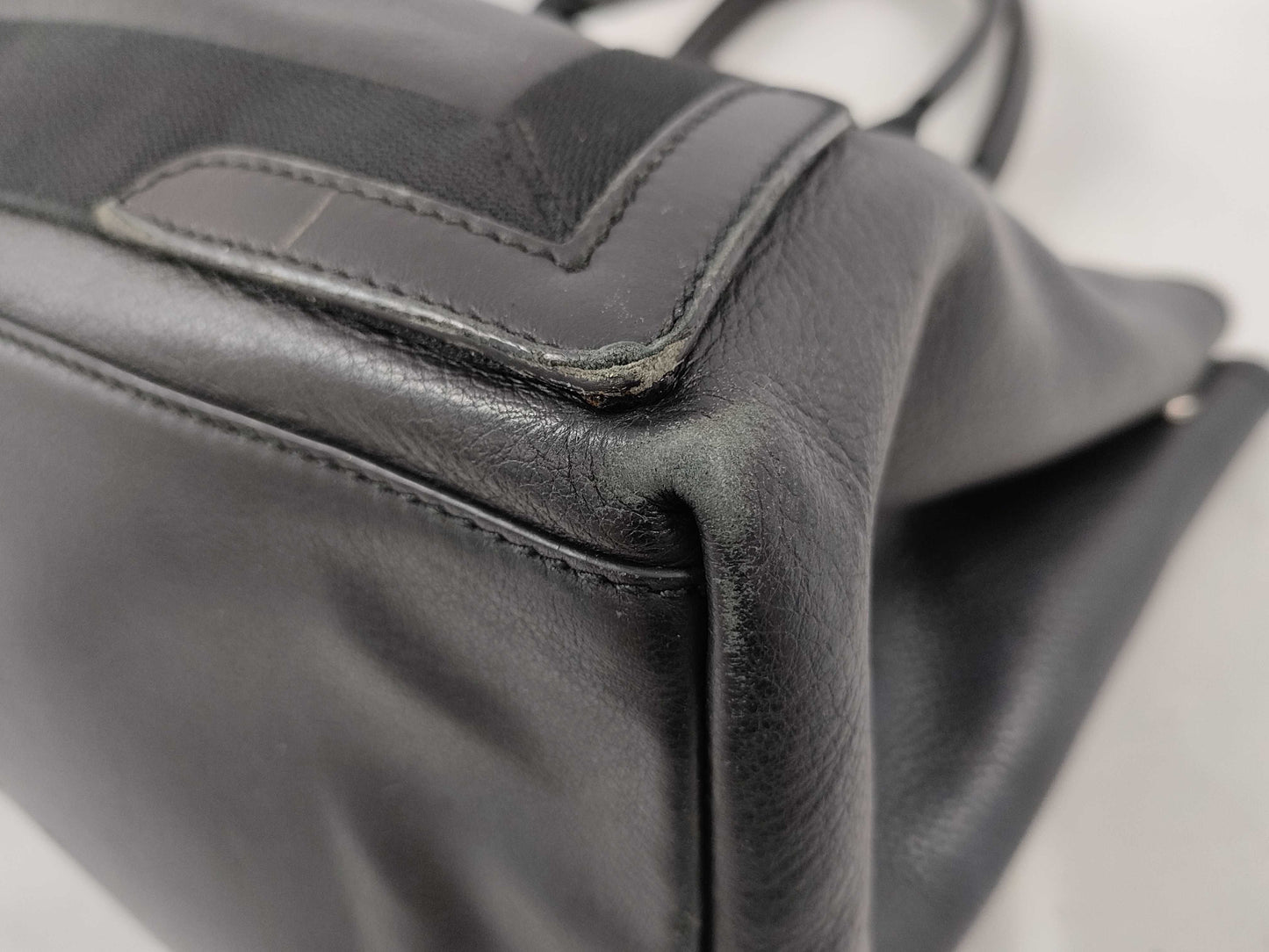 BALENCIAGA Leather Tote Bag