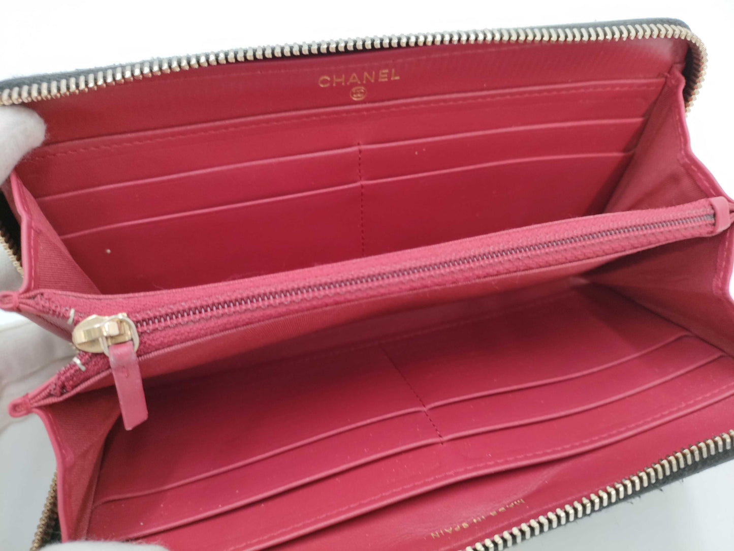 CHANEL Chanel 19 Round Zipper Long Wallet