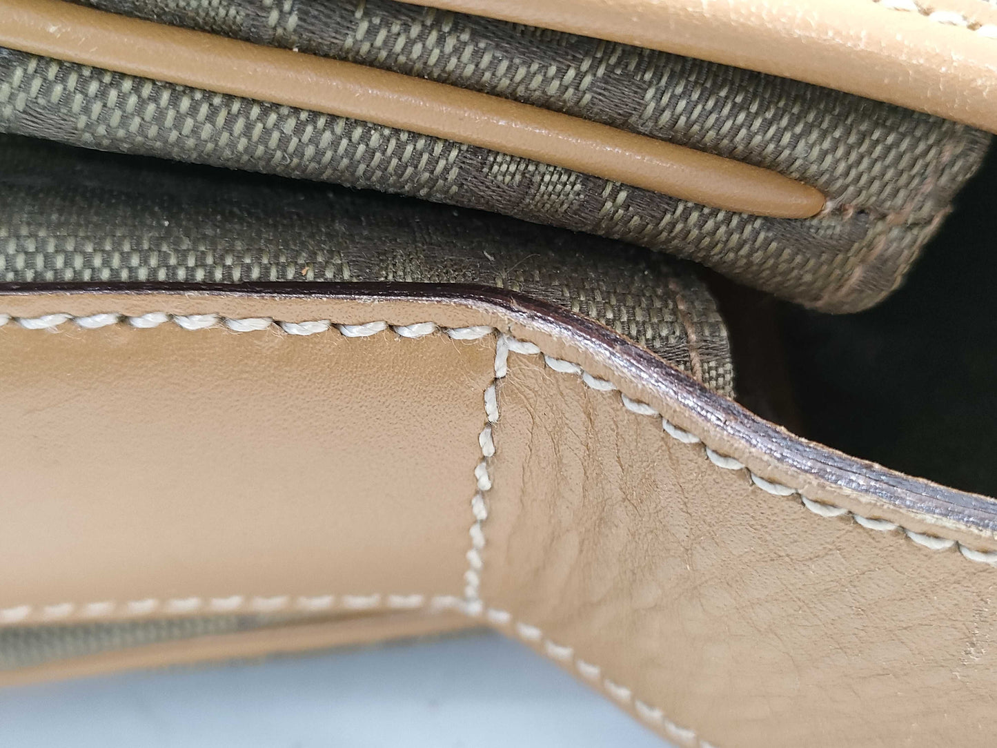 GUCCI GG Canvas 001.2855.1625.0 / Moderate deterioration / Shoulder bag