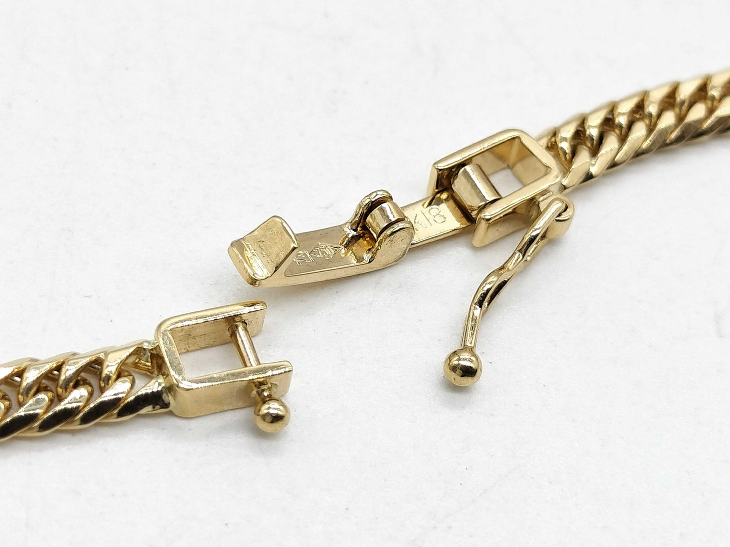6-sided double 18K gold 20.2g necklace