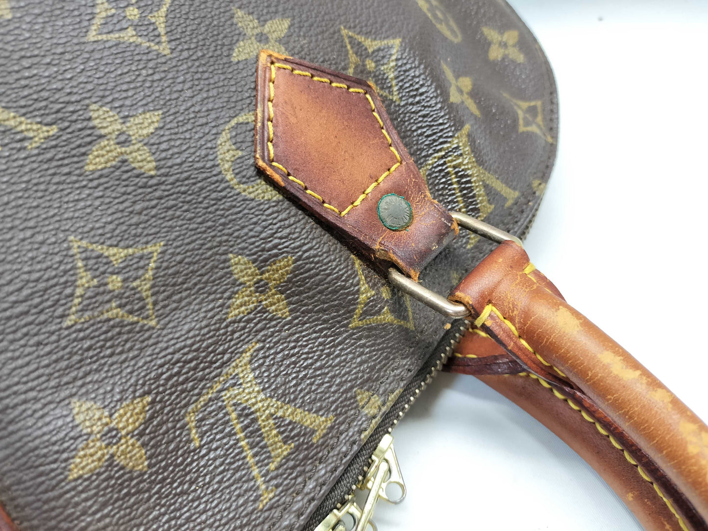 LOUIS VUITTON M51130 Monogram Alma Handbag
