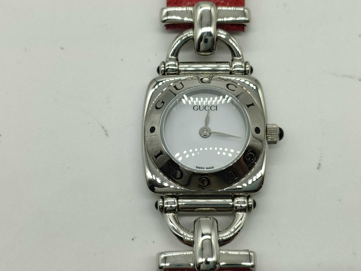 GUCCI 6300L White Dial Women's Watch