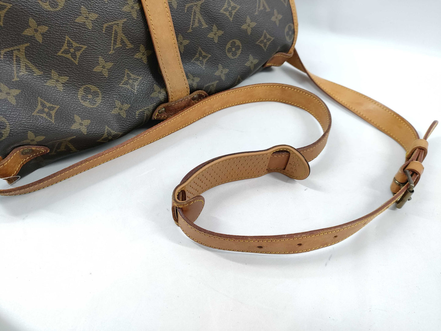 LOUIS VUITTON Monogram M42254 Saumur 35 Shoulder Bag