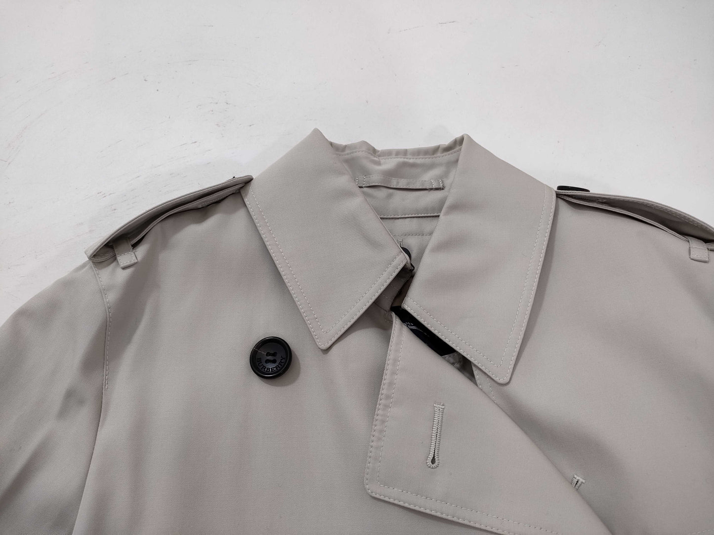 BURBERRY Burberry London Trench Coat with Belt Liner, Size 40