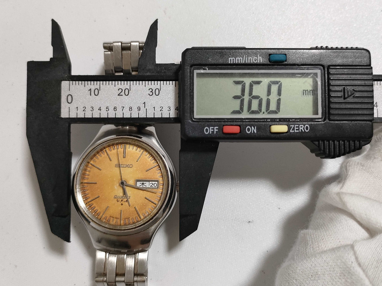 SEIKO VFA 3823-7000 Unoperated Men's Watch