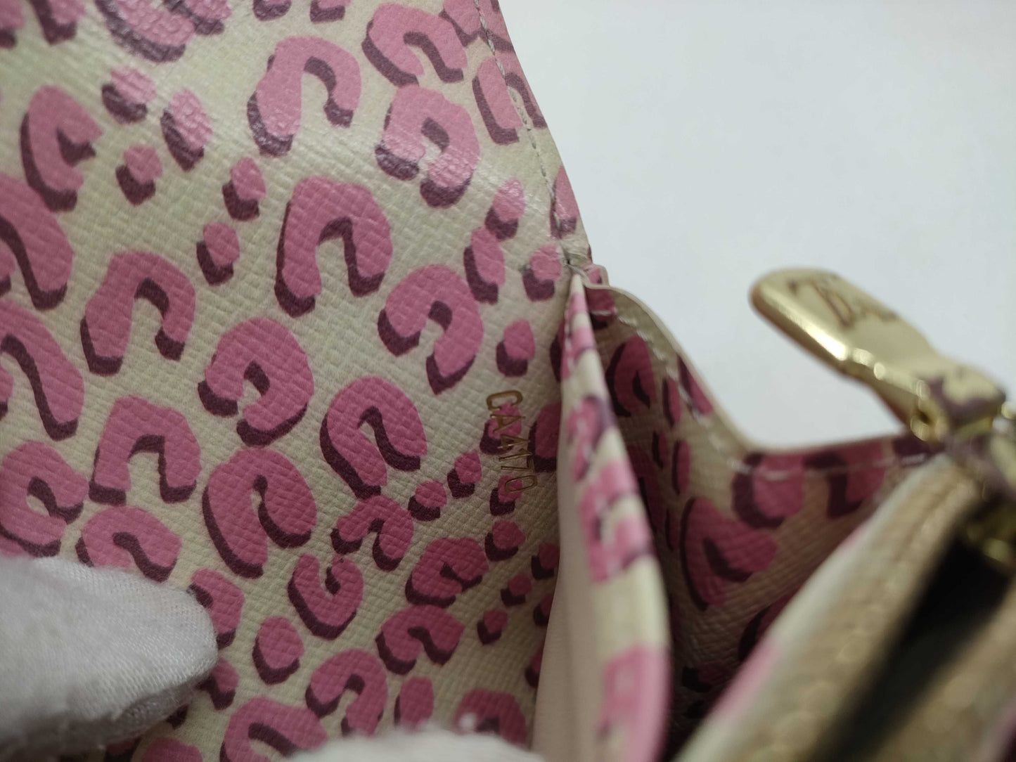 LOUIS VUITTON M60106 Monogram Portefeuille Sarah Leopard Print Pink Wallet/Initialized Wallet