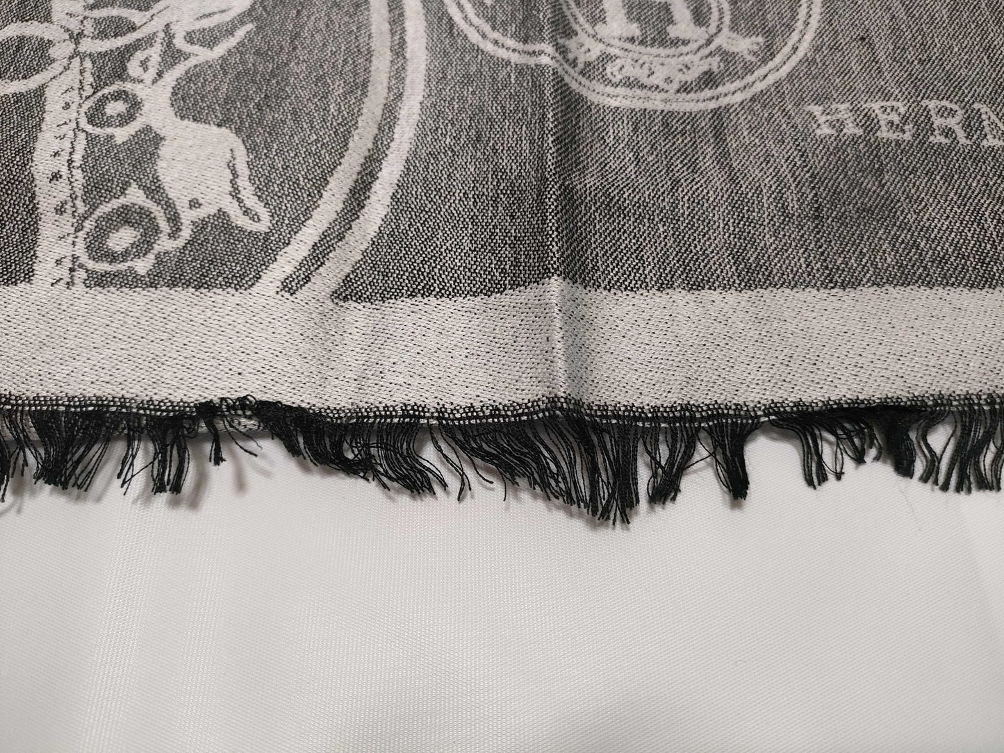 HERMES tagless scarf scarf