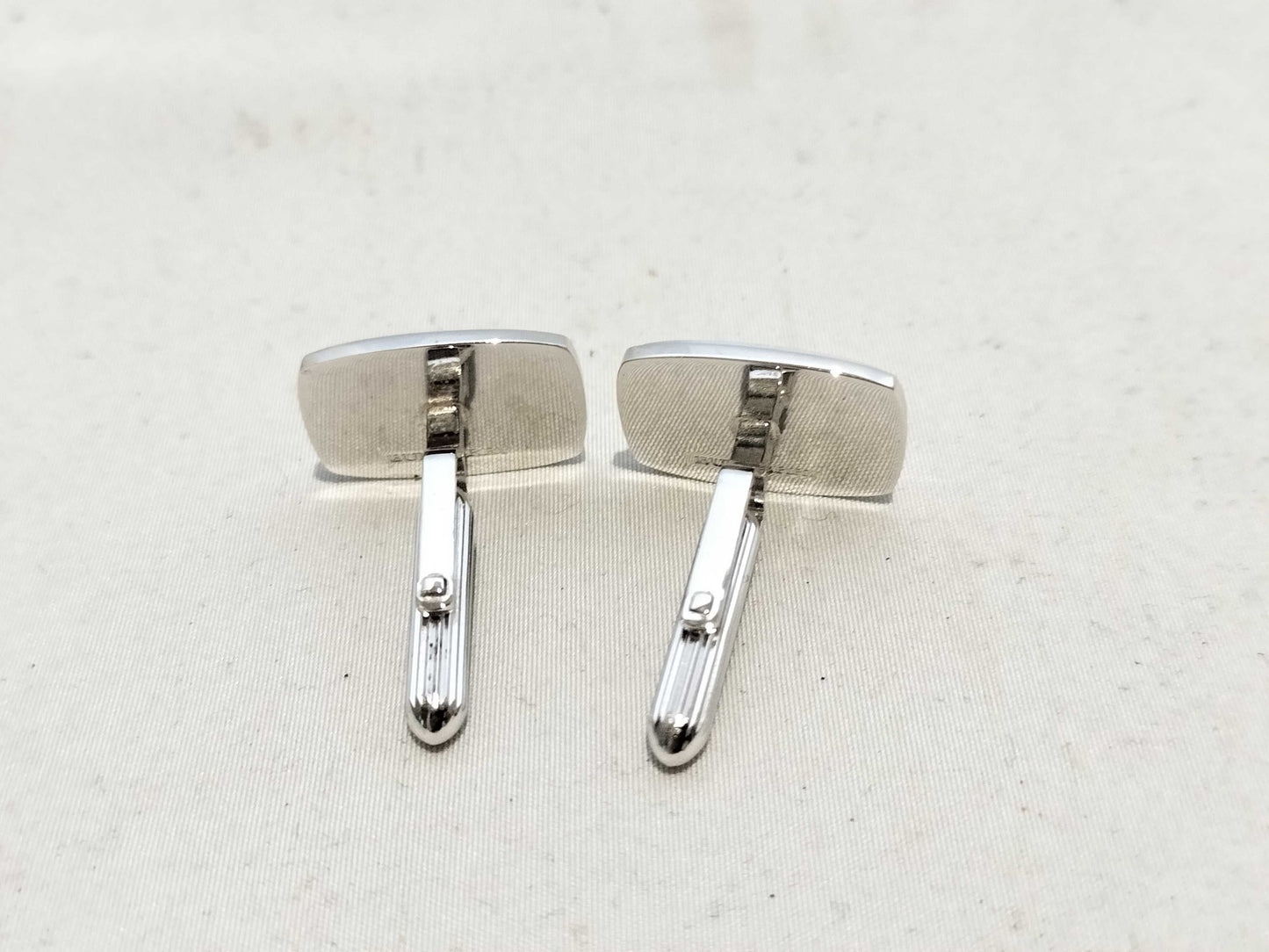 BURBERRY Boxed Silver Cufflinks with Horse Logo