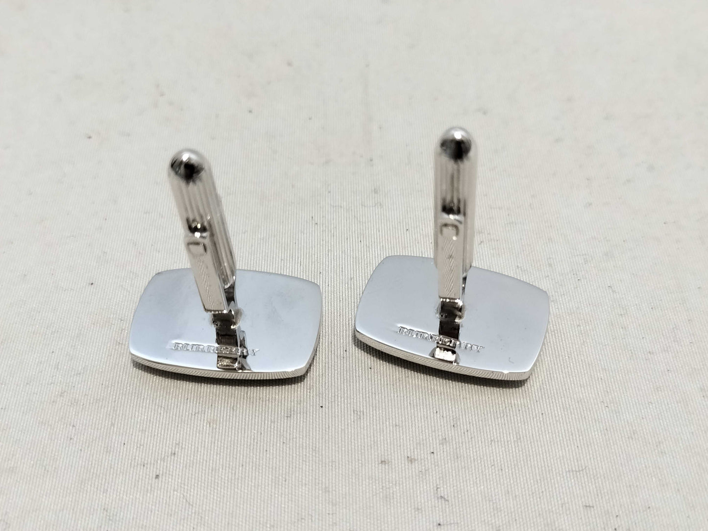 BURBERRY Boxed Silver Cufflinks with Horse Logo