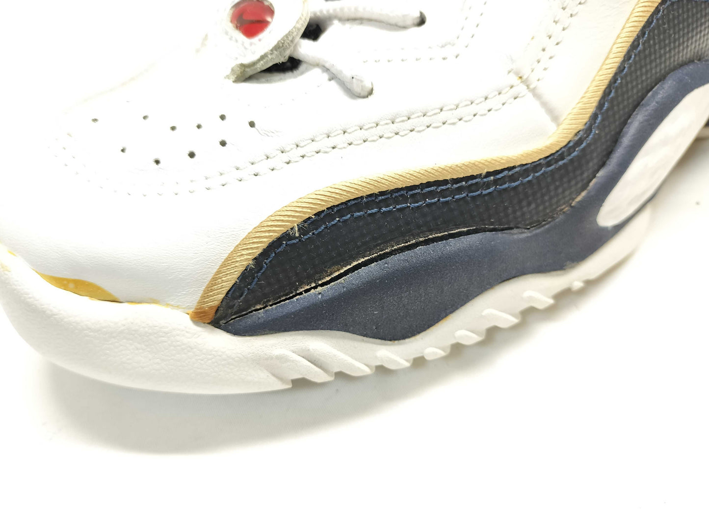 NIKE Air Flight 130267 141 Sneakers