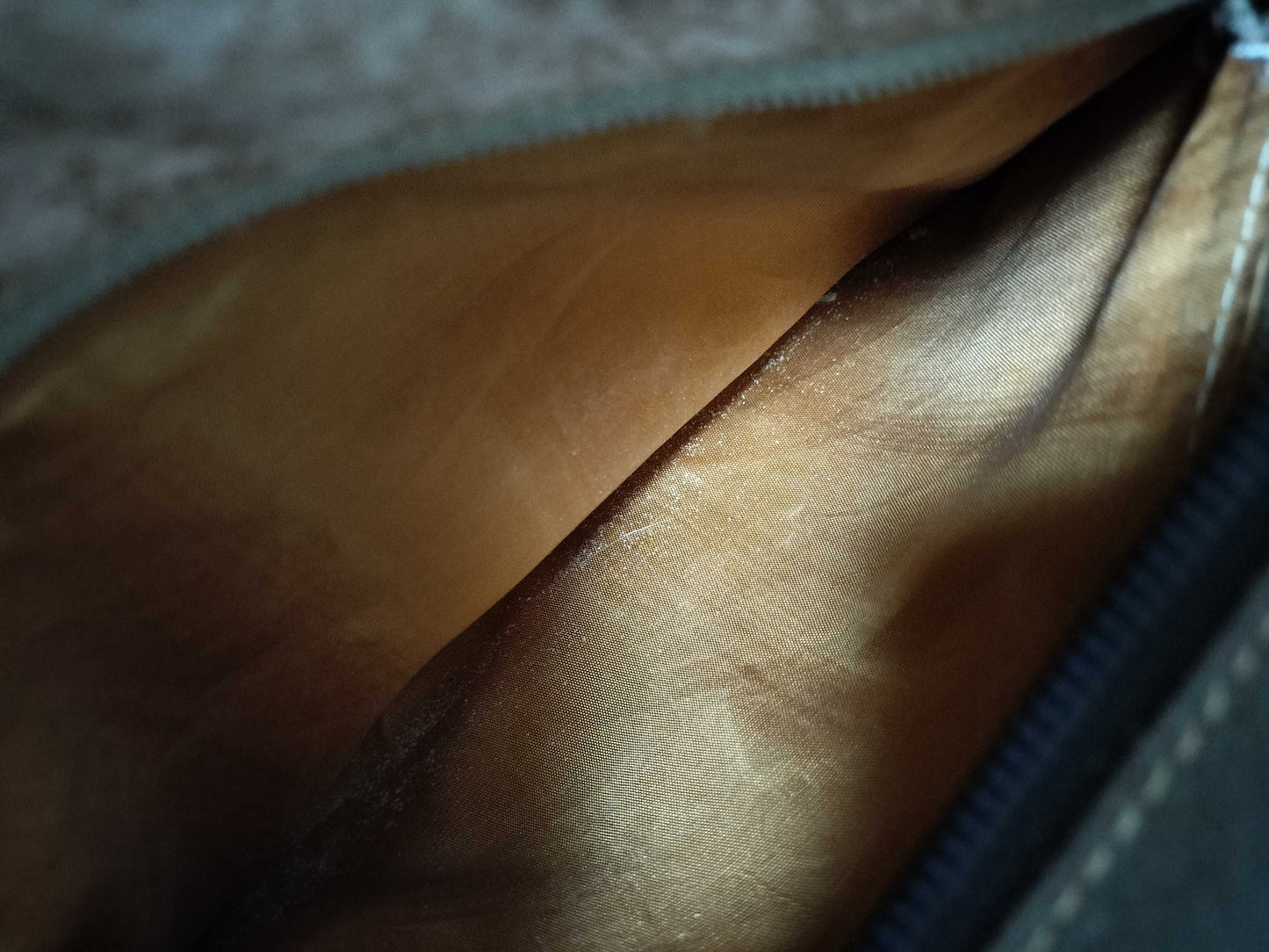 GUCCI GG Supreme PLUS Boston Bag, Interior Deterioration