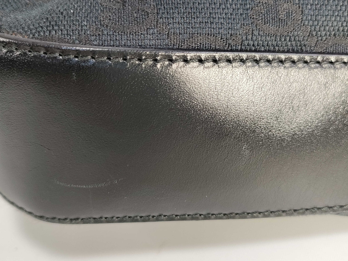 GUCCI GG Canvas 001 3812 2123 Shoulder Bag