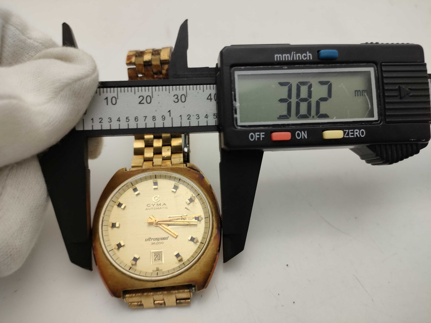 CYMA/Automatic/Gold Men's Watch