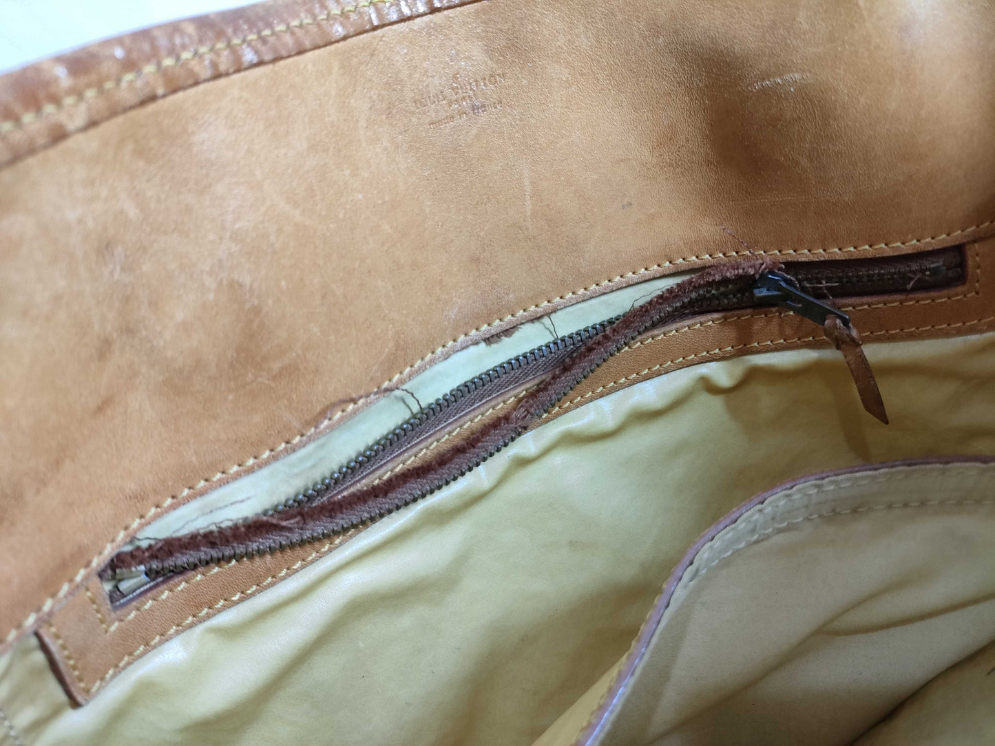 LOUIS VUITTON M42236 Monogram Louis Vuitton Bucket PM Handbag