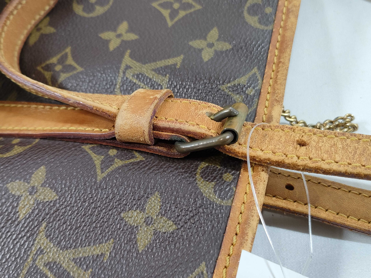 LOUIS VUITTON M42236 Monogram Louis Vuitton Bucket PM Handbag