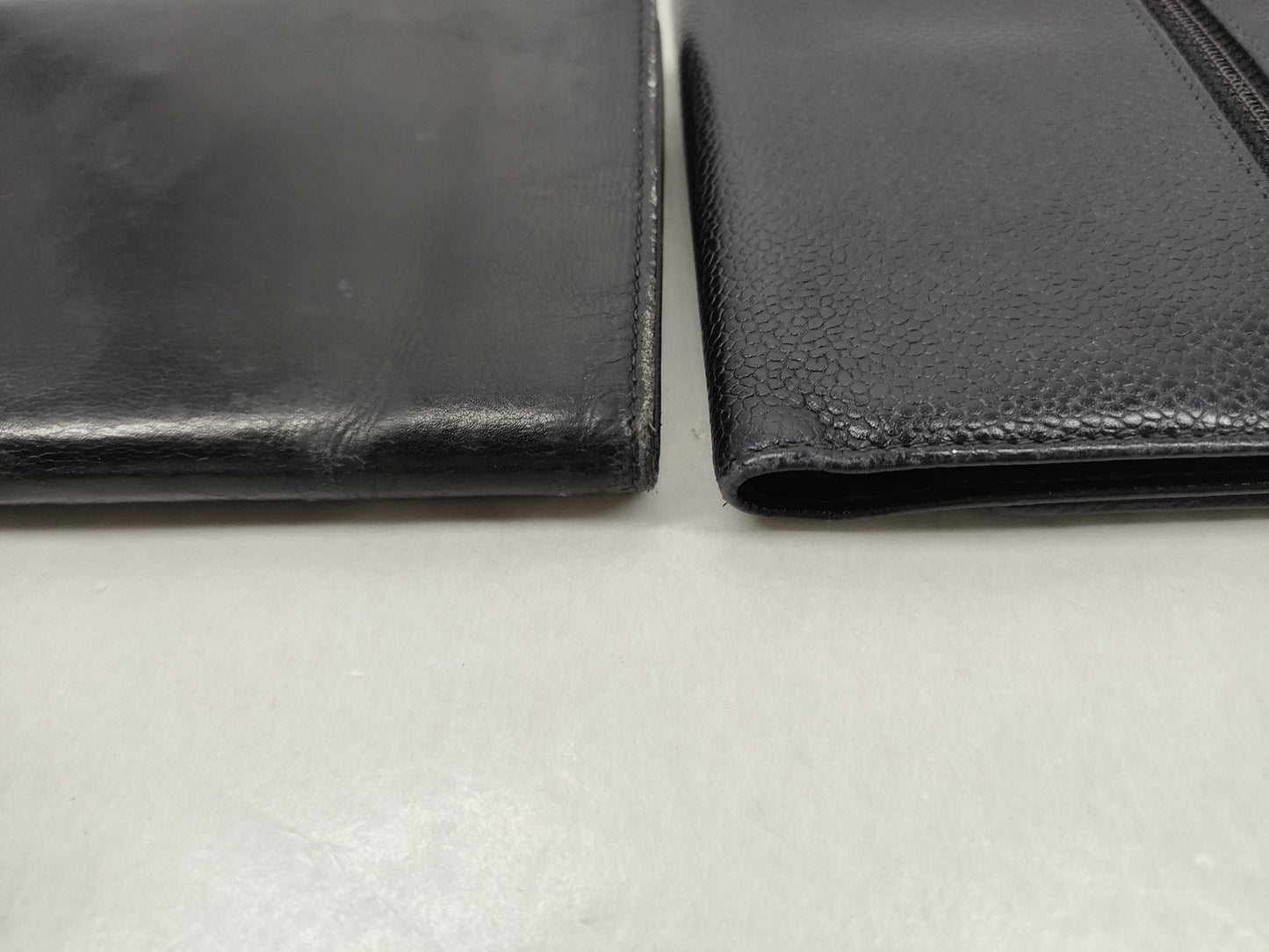 CHANEL Caviar Skin Coco Mark Tri-fold Wallet / Prada Wallet