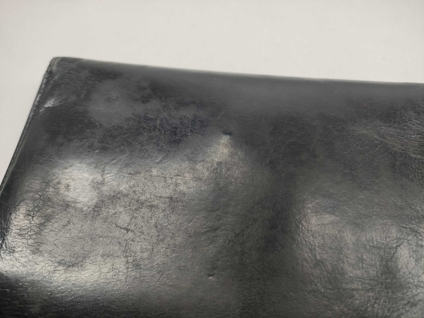 CHANEL Caviar Skin Coco Mark Tri-fold Wallet / Prada Wallet