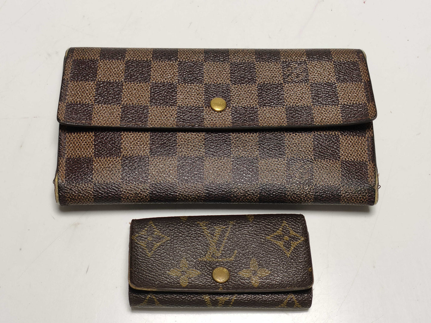 LOUIS VUITTON Monogram Key Case/Damier Long Wallet Set of 2 Wallets