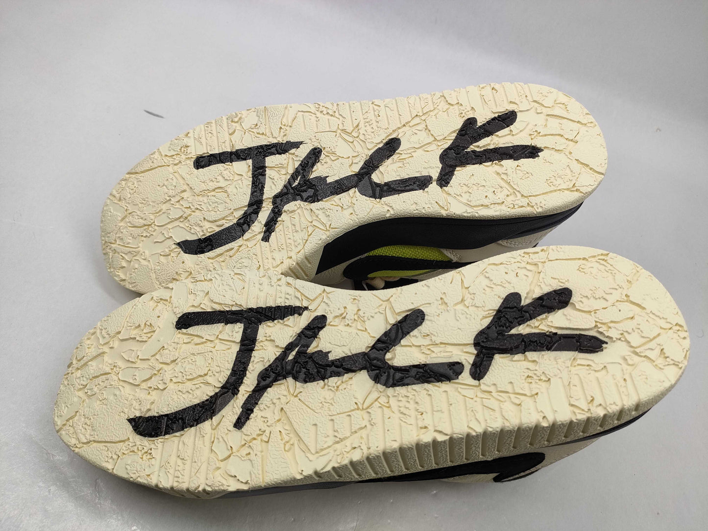 NIKE Jordan Jumpman Jack TR FZ8117-102 Sneakers