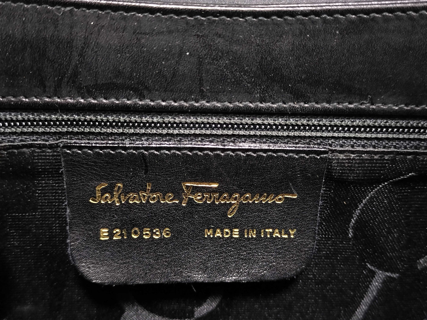 Salvatore Ferragamo Gancini 2-way handbag