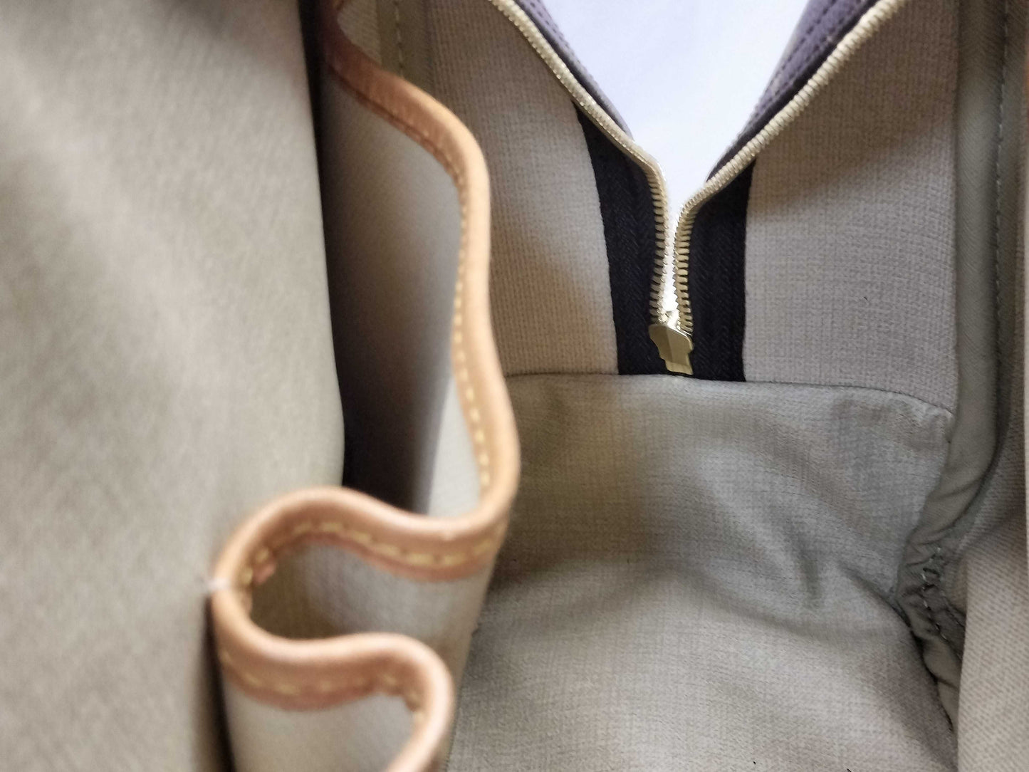 LOUIS VUITTON M47270 Monogram Deauville Handbag